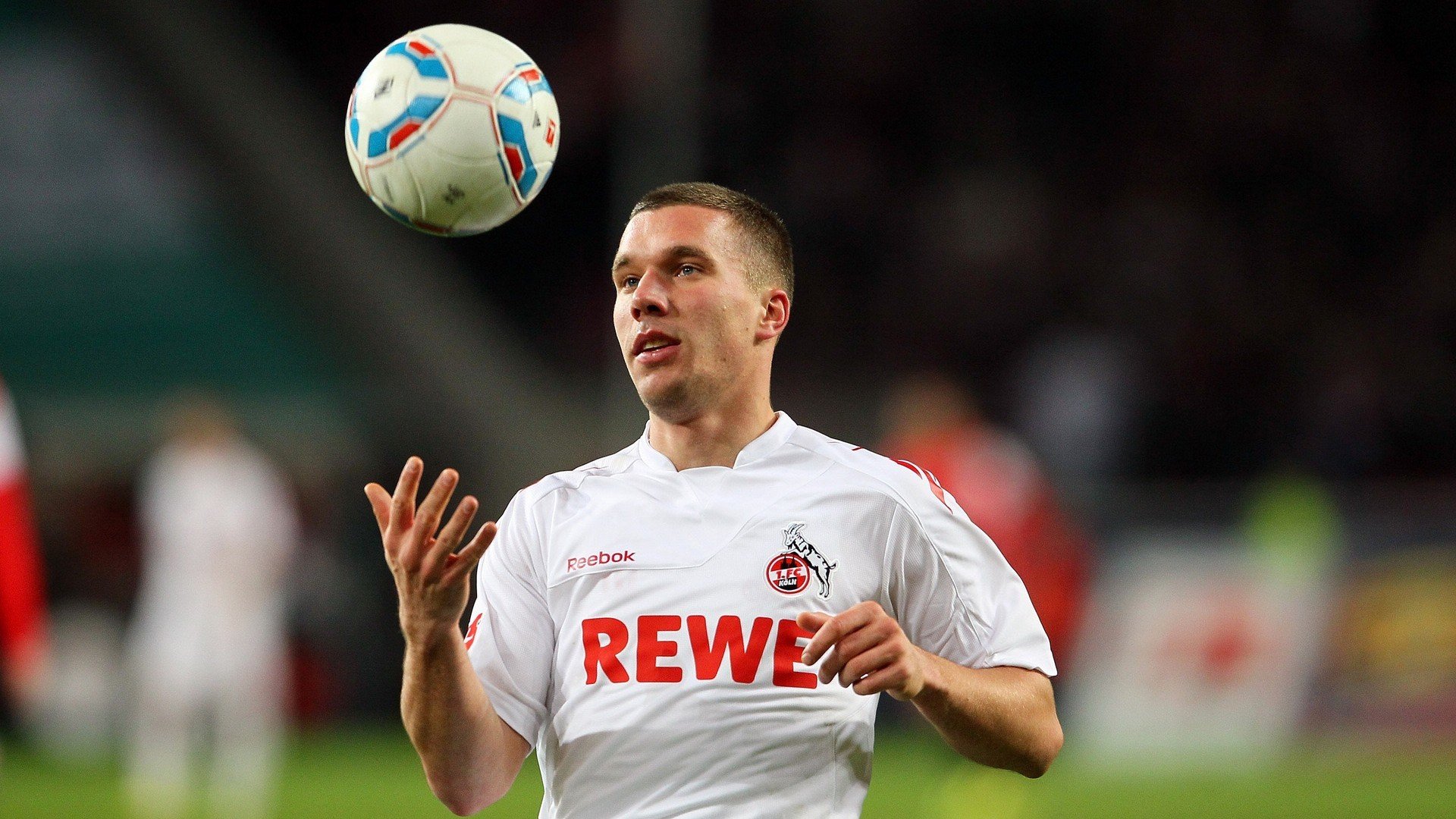 开云体育app-萨默·麦金托什展现强大耐力与爆发力，麦金托什是谁